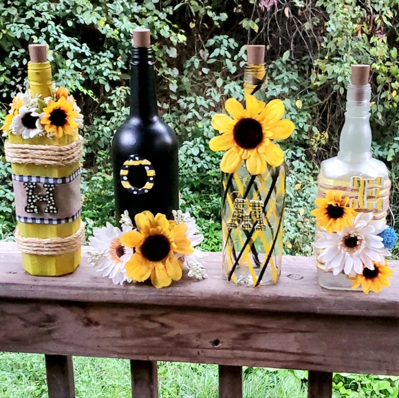 Handcrafted Lighted Sunflower Decor Bottles - Picture 8 of 10